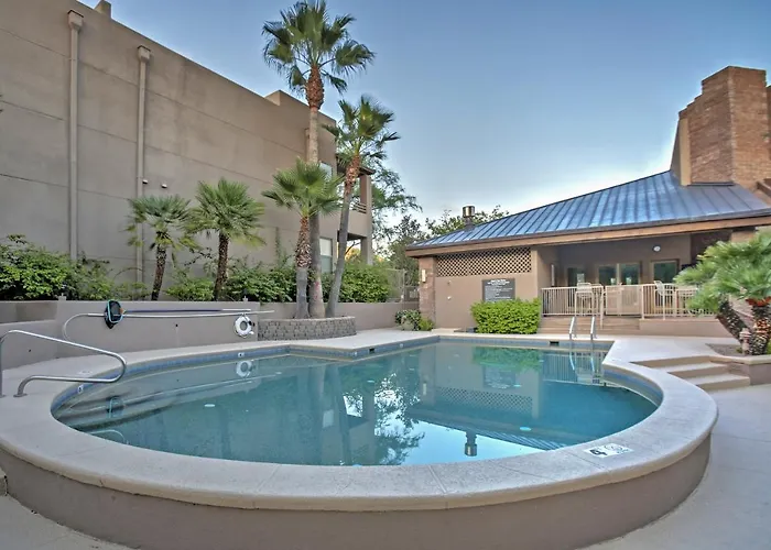 Desert Retreat W/ Pool + Hot Tub Access! *